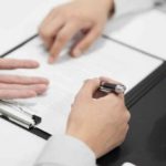 Résiliation de mutuelle en cours d’année : la faille légale que peu connaissent Compte-Mutuelle